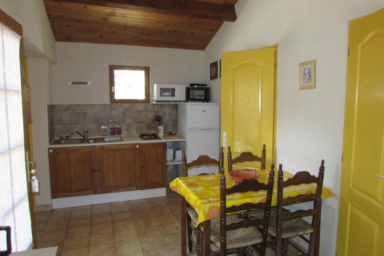 Les Chalets Du Verger Des Ascarines Corneilla-de-Conflent Exterior photo